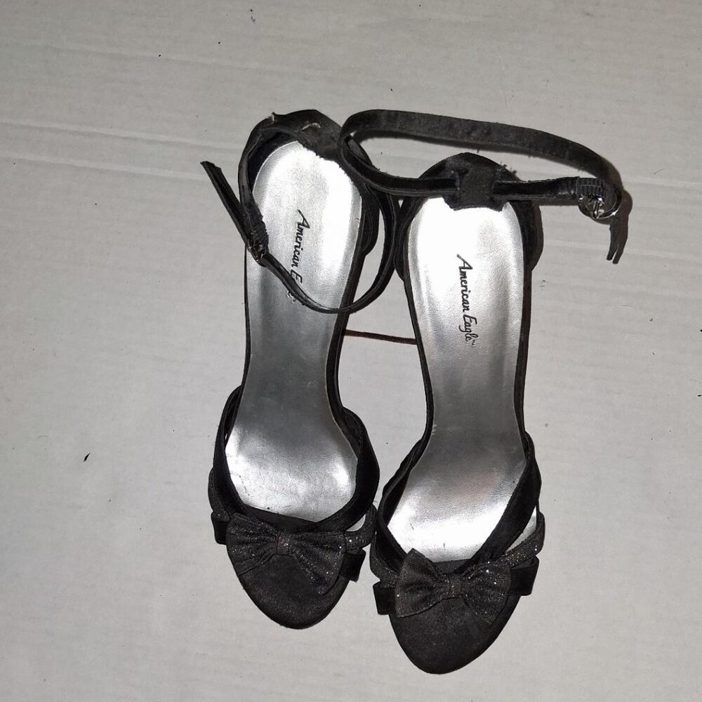 American Eagle Black High Heel Sandals With Ankle Straps Size 7